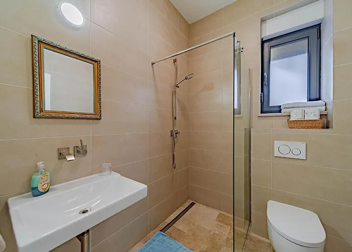 Gorgeous In Stankovici Apartman *