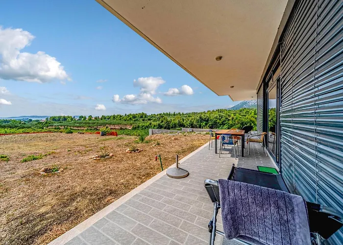 Gorgeous In Stankovici